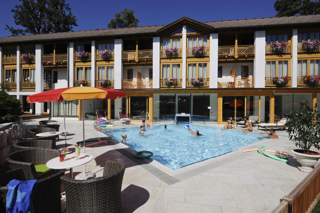 Falkensteiner Hotel Urbani Ossiacher See Bodensdorf Exterior photo